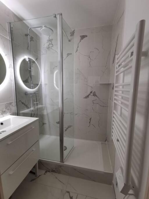 Cabourg Cosy, Appartement Refait A Neuf, 5 Min A Pied De La Mer Eksteriør billede